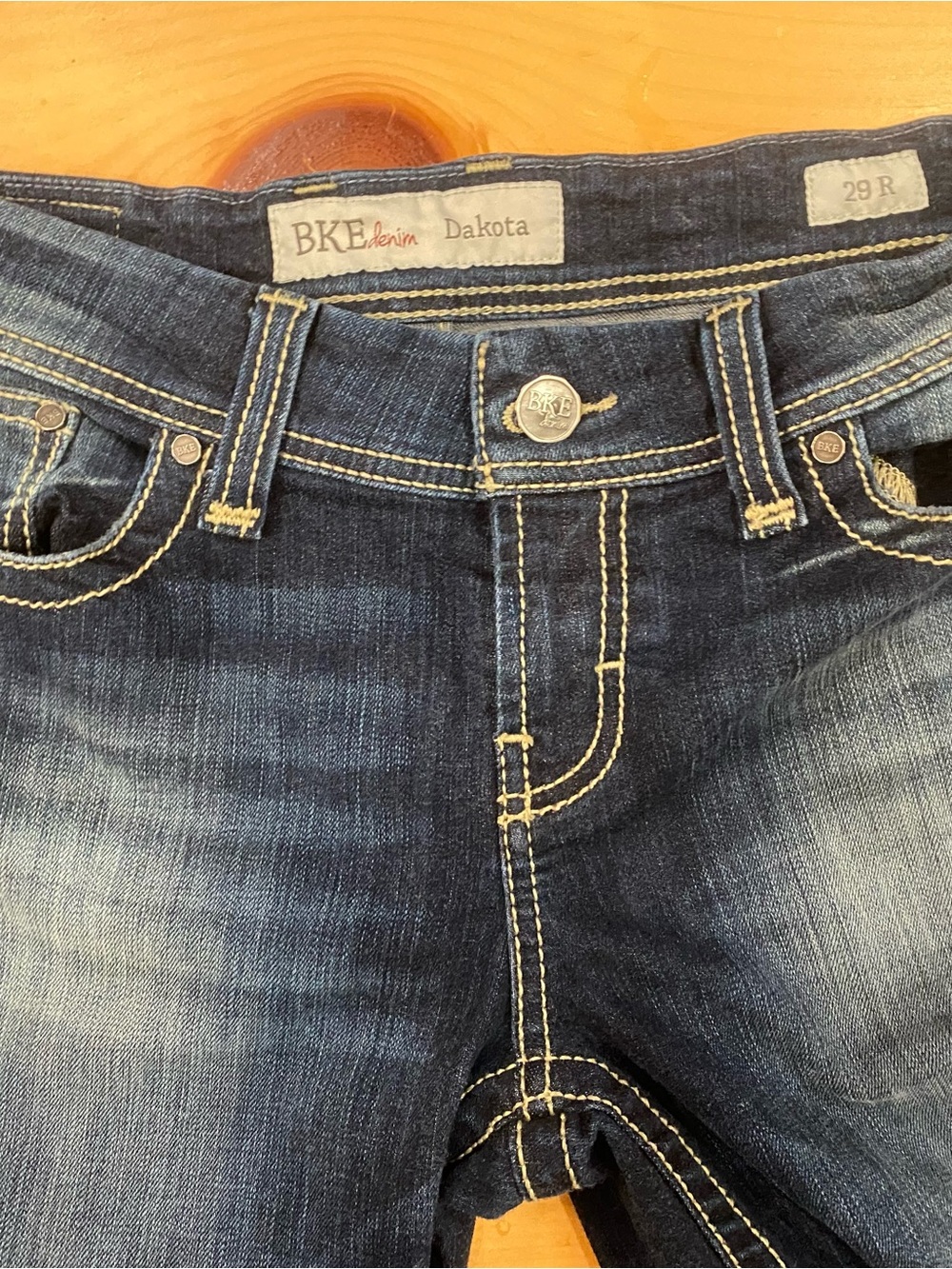 Buckle BKE Women’s Dakota Dark Blue Boot Cut Jeans 29R 29x31&1/2